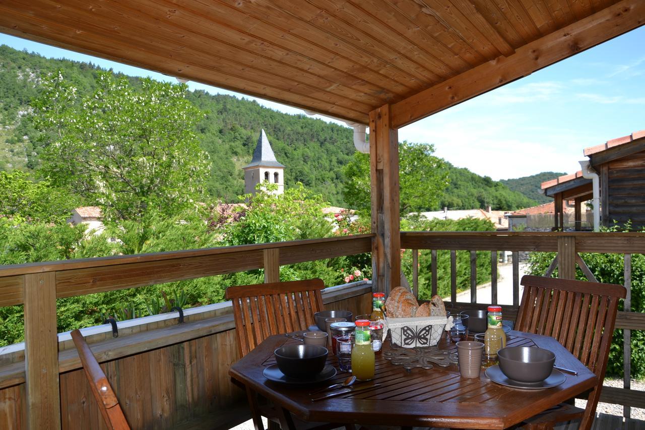 Готель Camping La Mare Aux Fees Roquefeuil Екстер'єр фото